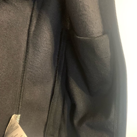 NWT Women’s Benton springs black fleece work vest zipper Coker on front. Small - Picture 5 of 9